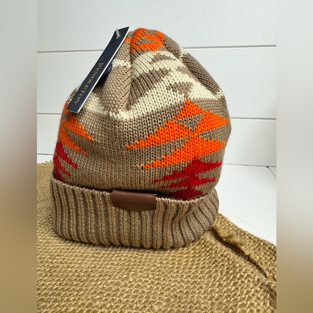 Pendleton Bundle Stocking Beanie Hat Glasses & Or… - image 2